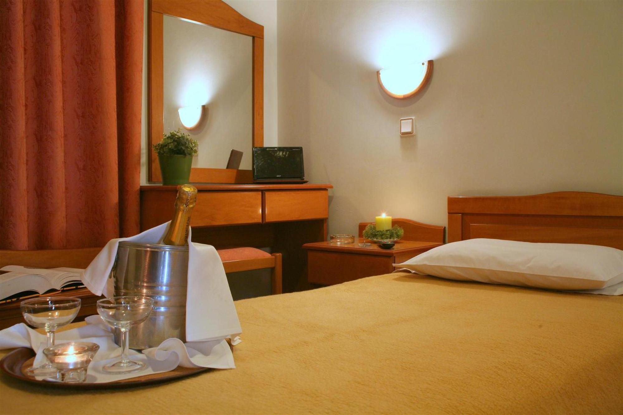 Oceanis Otel Selanik Dış mekan fotoğraf