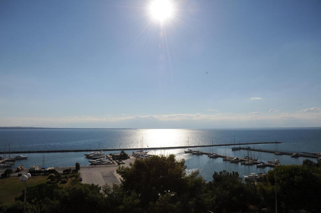 Oceanis Otel Selanik Dış mekan fotoğraf